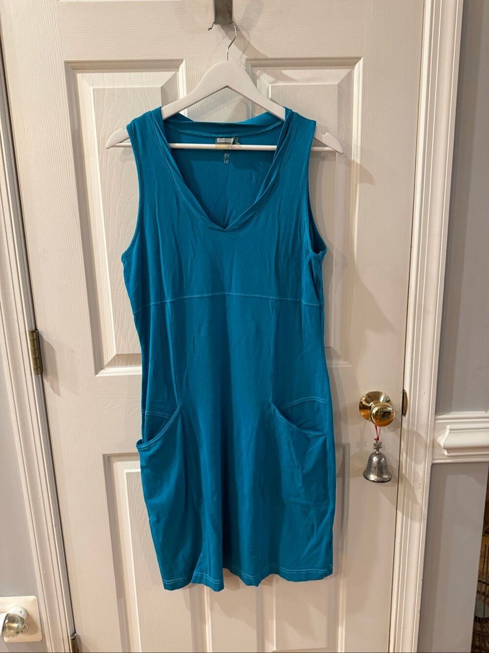 Athleta Teal Blue Sleeveless Athletic Travel Dress sz M EUC